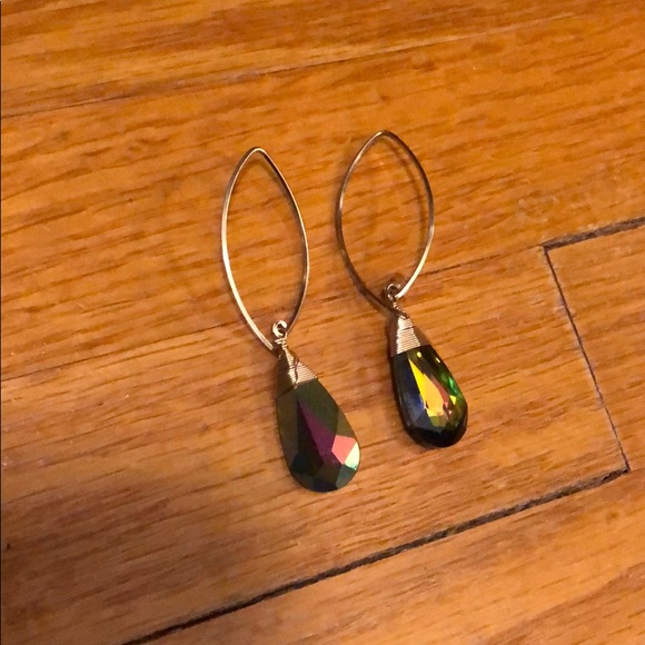 Beck earrings - Picture 2 of 2